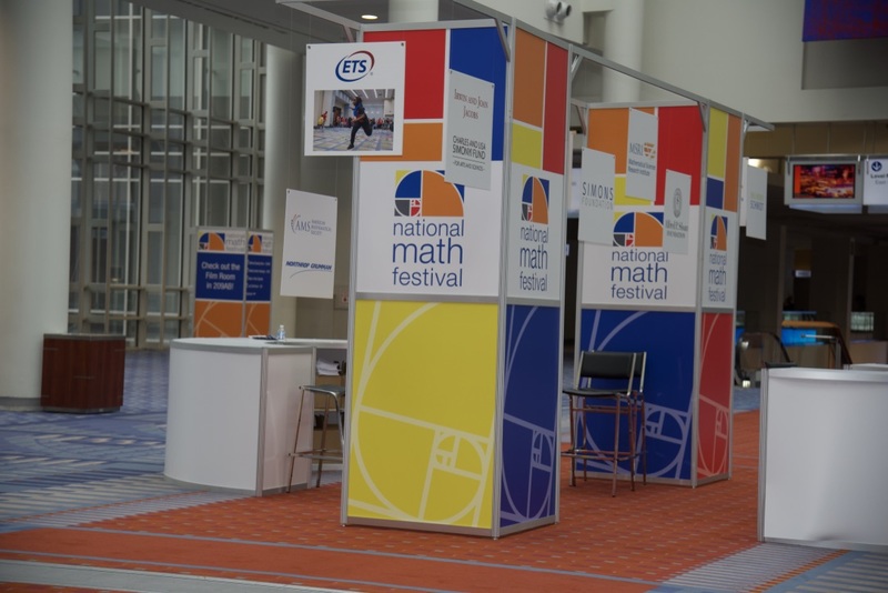 https://iris.siue.edu/math-literacy-archive/files/bulk/2019MathFestival_310.jpg