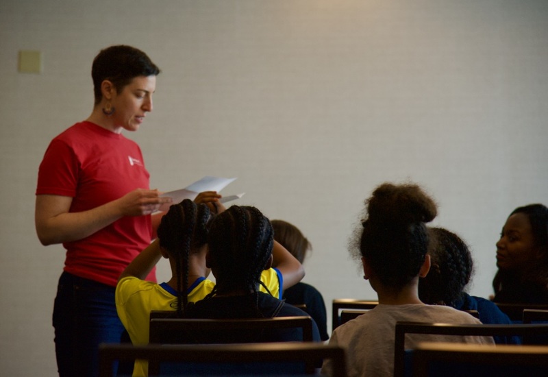 https://iris.siue.edu/math-literacy-archive/files/bulk/2019MathFestival_373.jpg