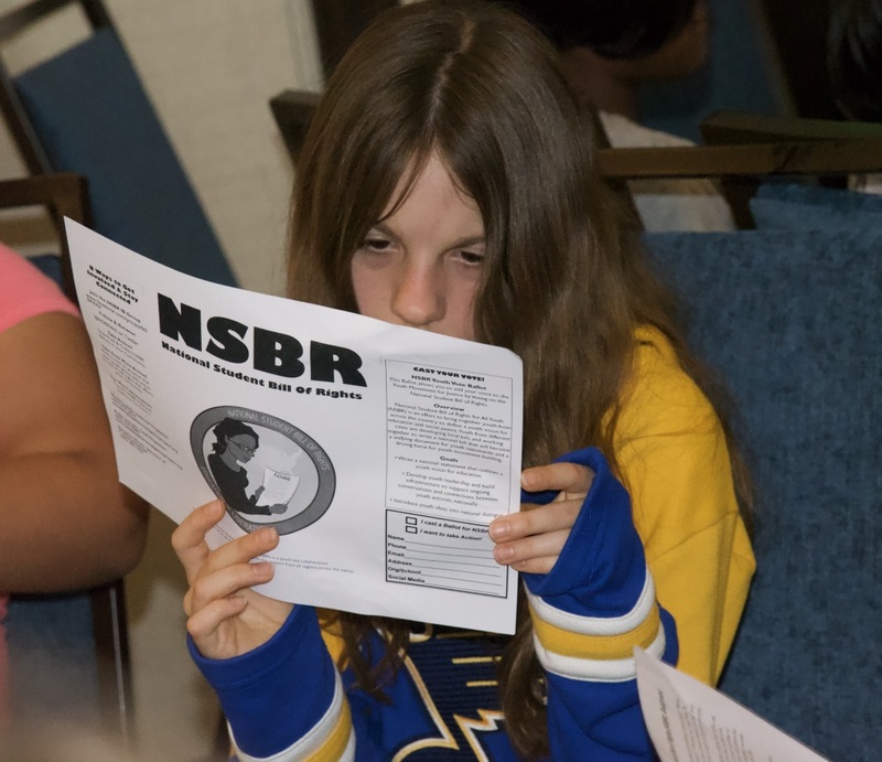 https://iris.siue.edu/math-literacy-archive/files/bulk/2019MathFestival_344.jpg