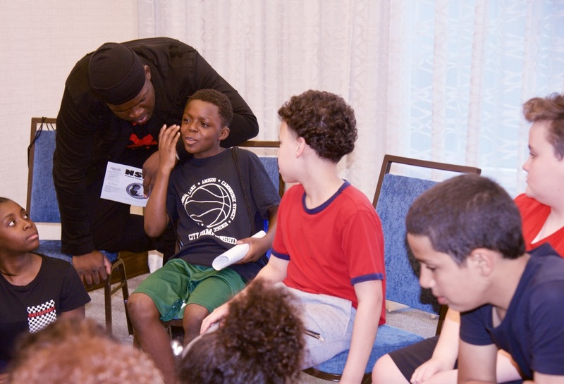 https://iris.siue.edu/math-literacy-archive/files/bulk/2019MathFestival_374.jpg