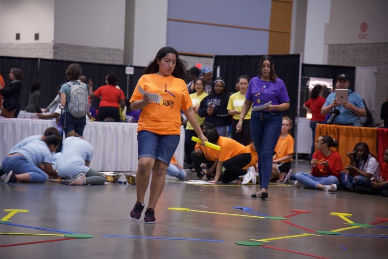https://iris.siue.edu/math-literacy-archive/files/bulk/2019MathFestival_375.jpg https://iris.siue.edu/math-literacy-archive/files/bulk/2019MathFestival_375.jpg