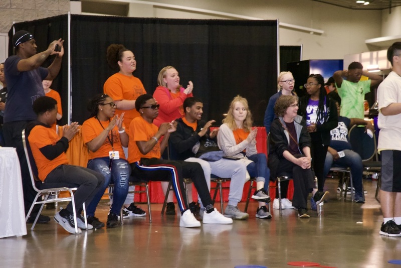 https://iris.siue.edu/math-literacy-archive/files/bulk/2019MathFestival_327.jpg https://iris.siue.edu/math-literacy-archive/files/bulk/2019MathFestival_327.jpg