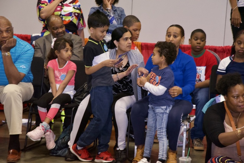 https://iris.siue.edu/math-literacy-archive/files/bulk/2019MathFestival_201.jpg https://iris.siue.edu/math-literacy-archive/files/bulk/2019MathFestival_201.jpg