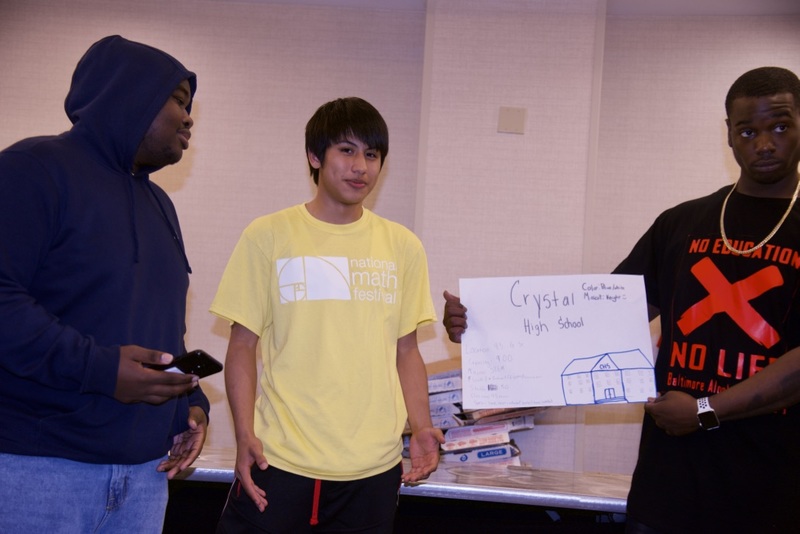 https://iris.siue.edu/math-literacy-archive/files/bulk/2019MathFestival_191.jpg