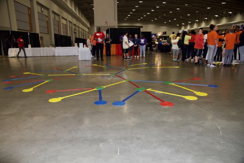 https://iris.siue.edu/math-literacy-archive/files/bulk/2019MathFestival_371.jpg https://iris.siue.edu/math-literacy-archive/files/bulk/2019MathFestival_371.jpg