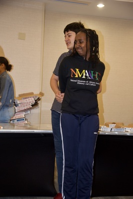 https://iris.siue.edu/math-literacy-archive/files/bulk/2019MathFestival_345.jpg