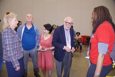 https://iris.siue.edu/math-literacy-archive/files/bulk/2019MathFestival_197.jpg