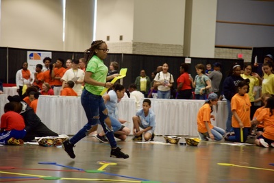 https://iris.siue.edu/math-literacy-archive/files/bulk/2019MathFestival_170.jpg