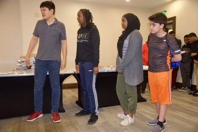 https://iris.siue.edu/math-literacy-archive/files/bulk/2019MathFestival_184.jpg