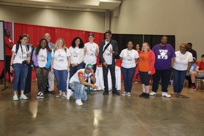 https://iris.siue.edu/math-literacy-archive/files/bulk/2019MathFestival_304.jpg