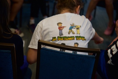 https://iris.siue.edu/math-literacy-archive/files/bulk/2019MathFestival_176.jpg