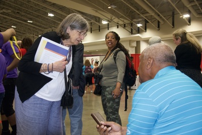 https://iris.siue.edu/math-literacy-archive/files/bulk/2019MathFestival_300.jpg