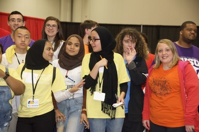 https://iris.siue.edu/math-literacy-archive/files/bulk/2019MathFestival_287.jpg